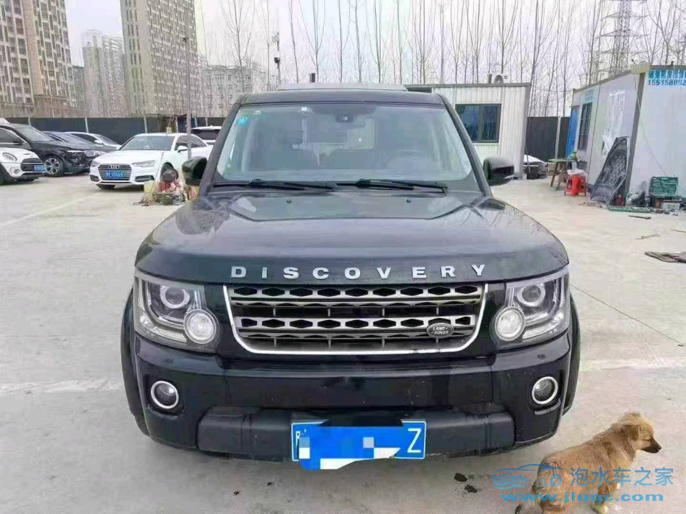 17年路虎發(fā)現(xiàn)4泡水車